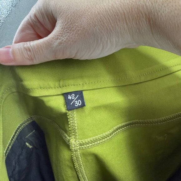 Public Rec Pants Go To Commuter Mens 42x30 Olive Green Casual Athletic Fit - Picture 7 of 12